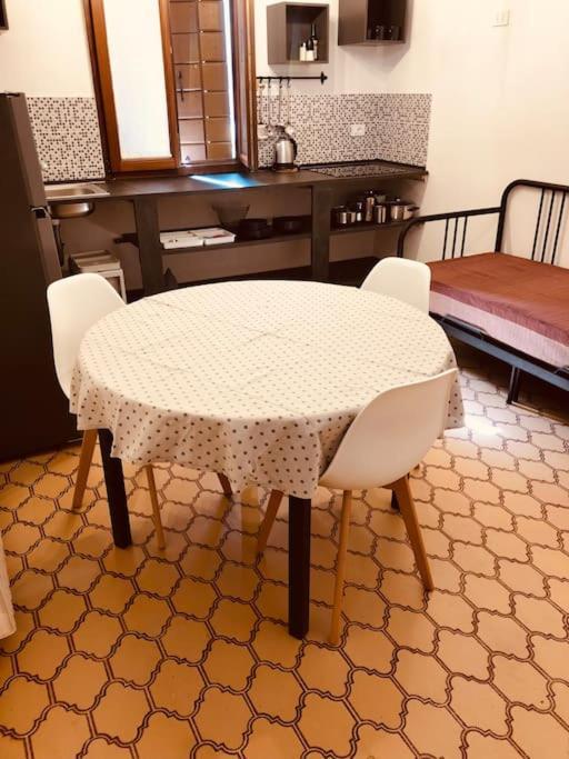 100 Mt To Station Venezia,free Parking,shuttle Airport Gorizia Apartamento *